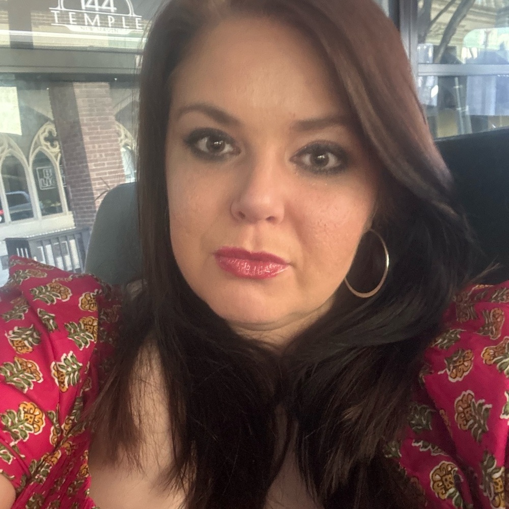 Meet your Posher, Allison